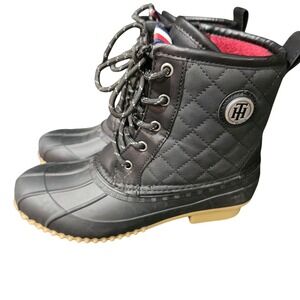 Tommy Hilfiger black duck boots quilted‎ top rubber ankle rain boots size 7